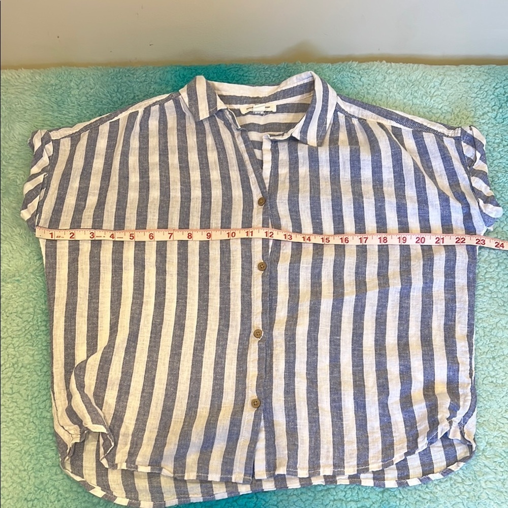 🔥Beach Lunch Lounge Blue and White Striped Button-Up Shirt🔥 - Picture 3 of 6